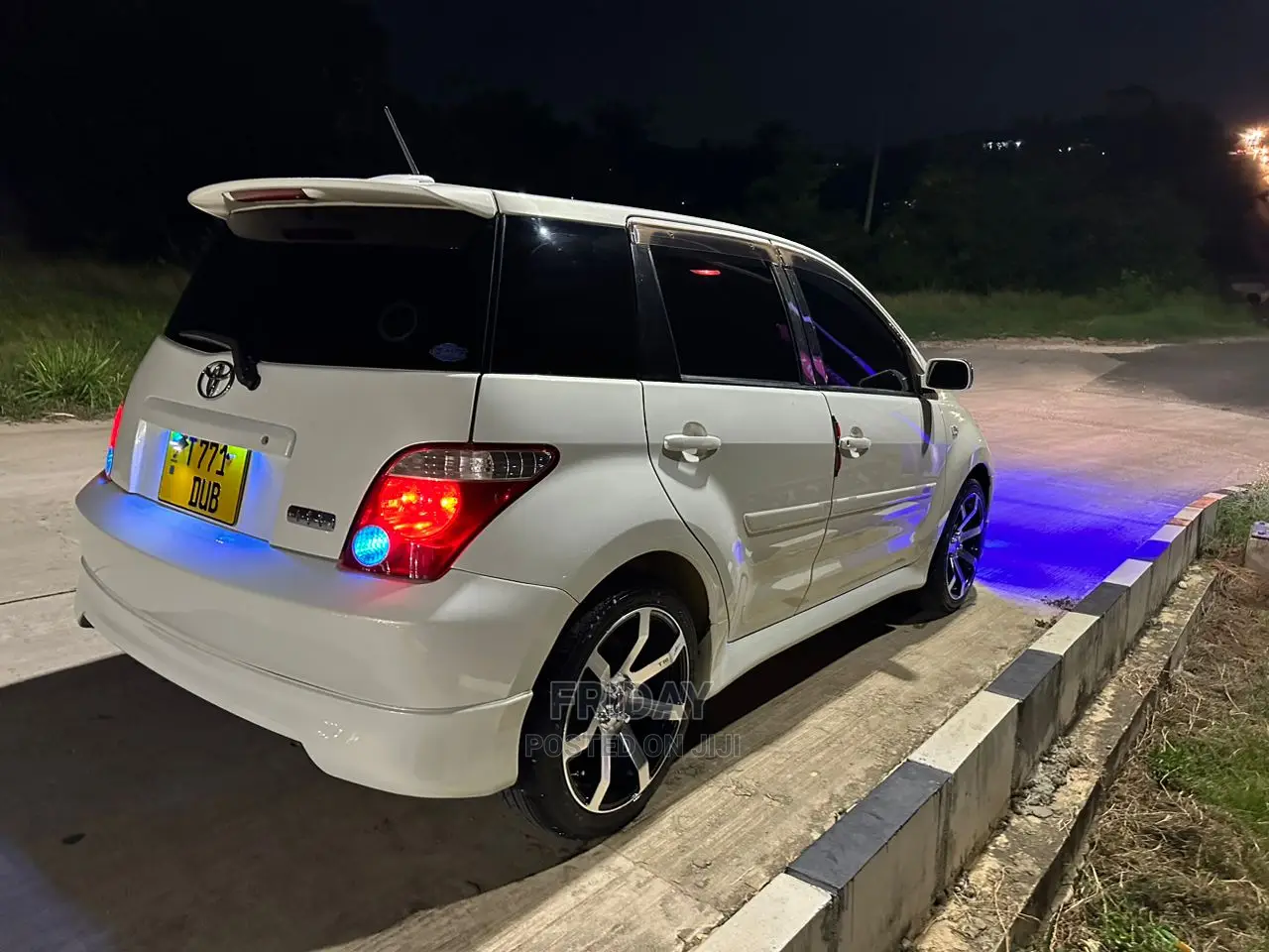 Toyota IST 2006 White