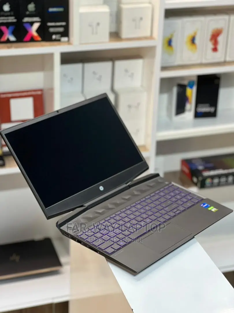 New Laptop HP Pavilion 15 16GB Intel Core I7 SSD 512GB