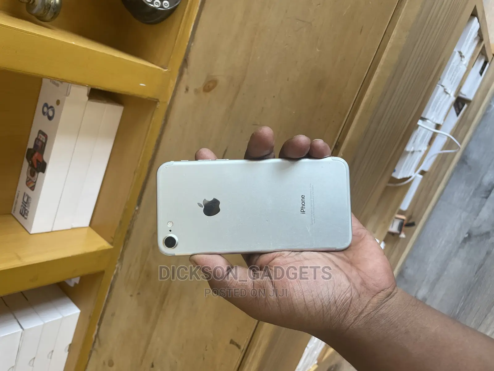 Apple iPhone 7 32 GB Silver
