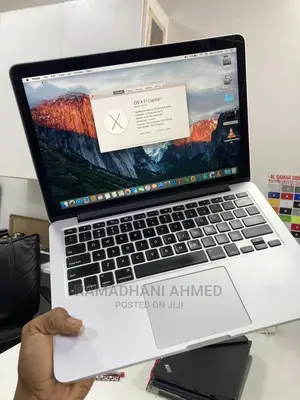 Laptop Apple MacBook Pro 2015 8GB Intel Core I5 SSD 256GB