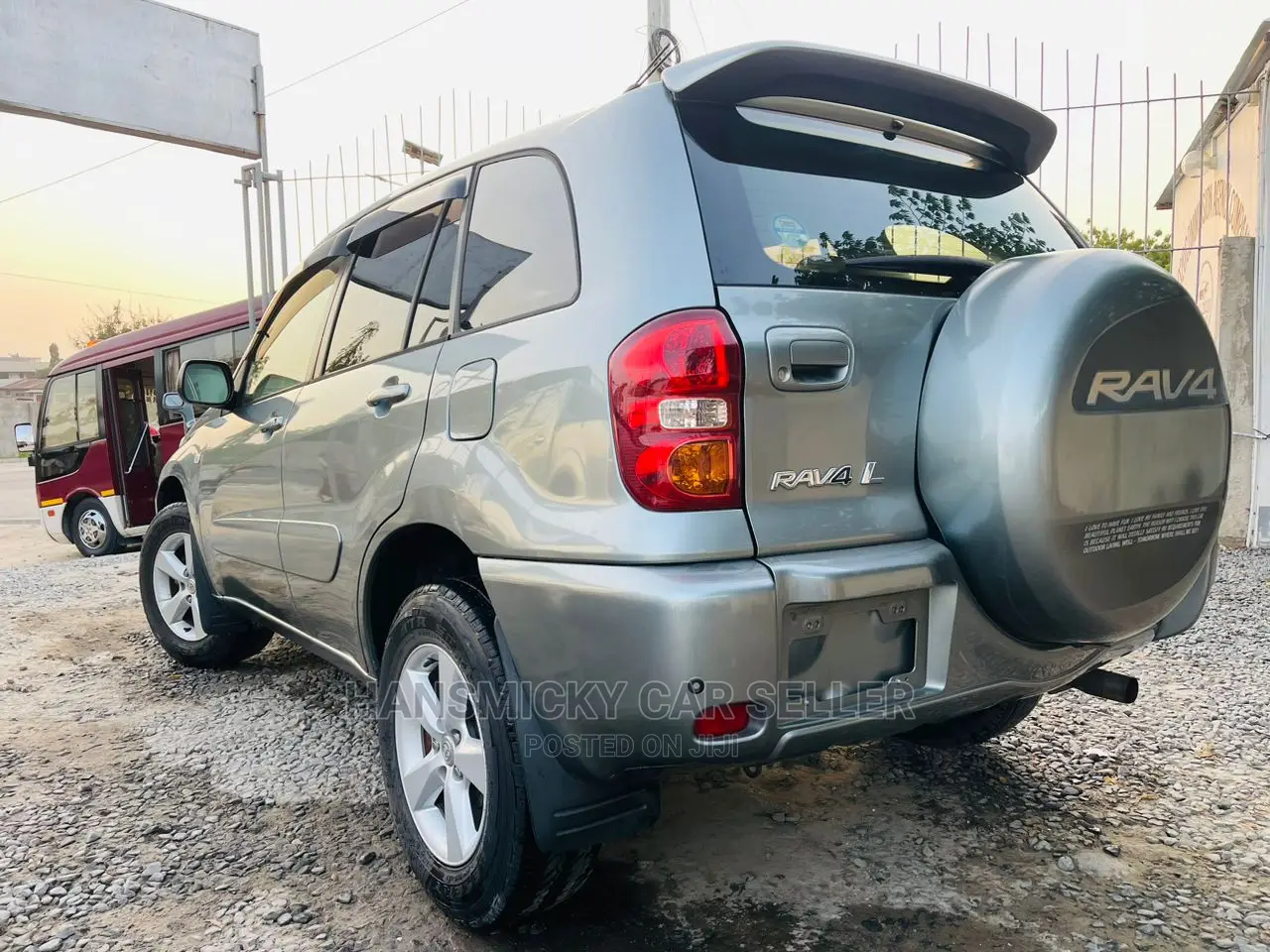 Toyota RAV4 2005 Gray