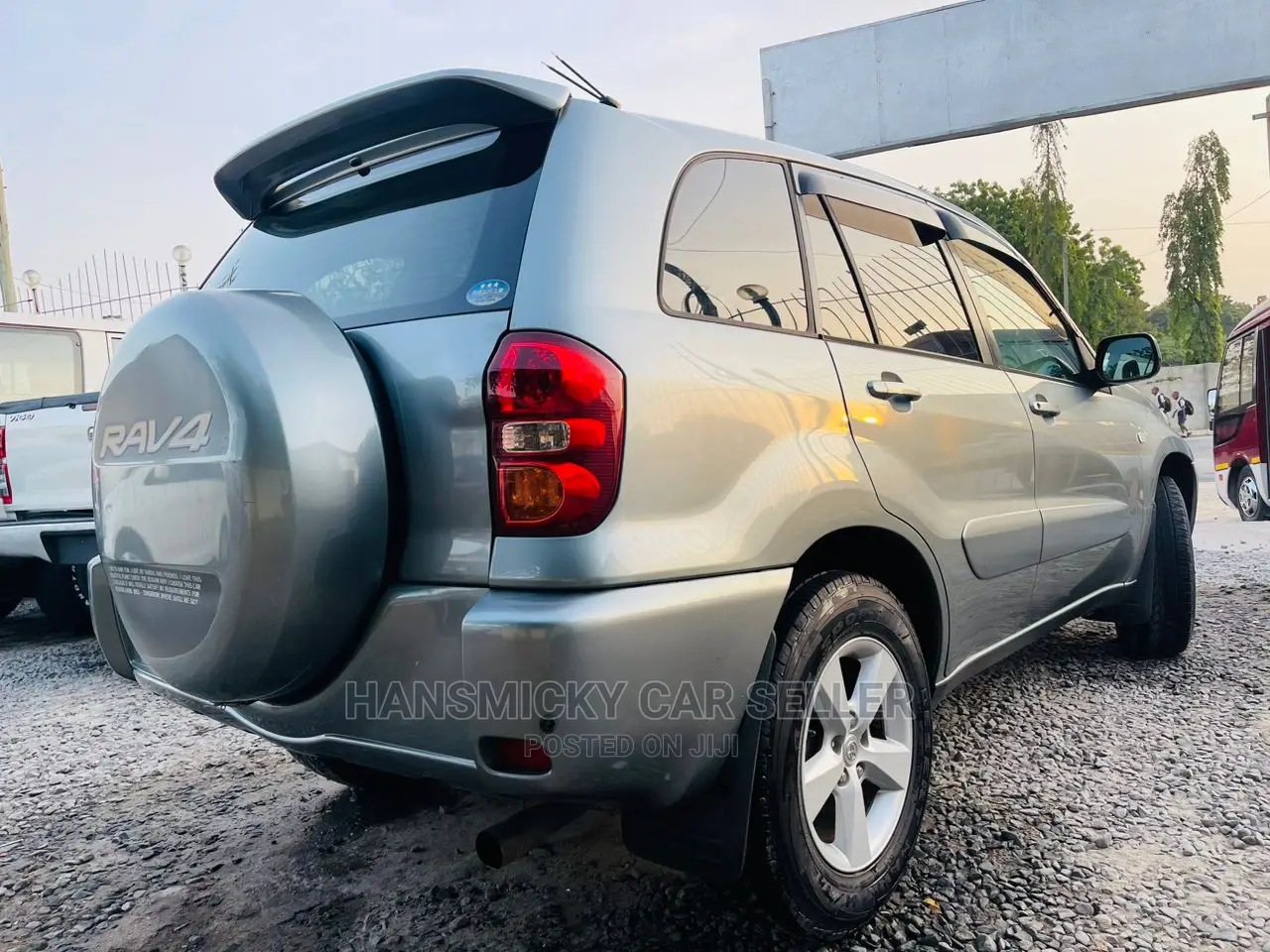 Toyota RAV4 2005 Gray
