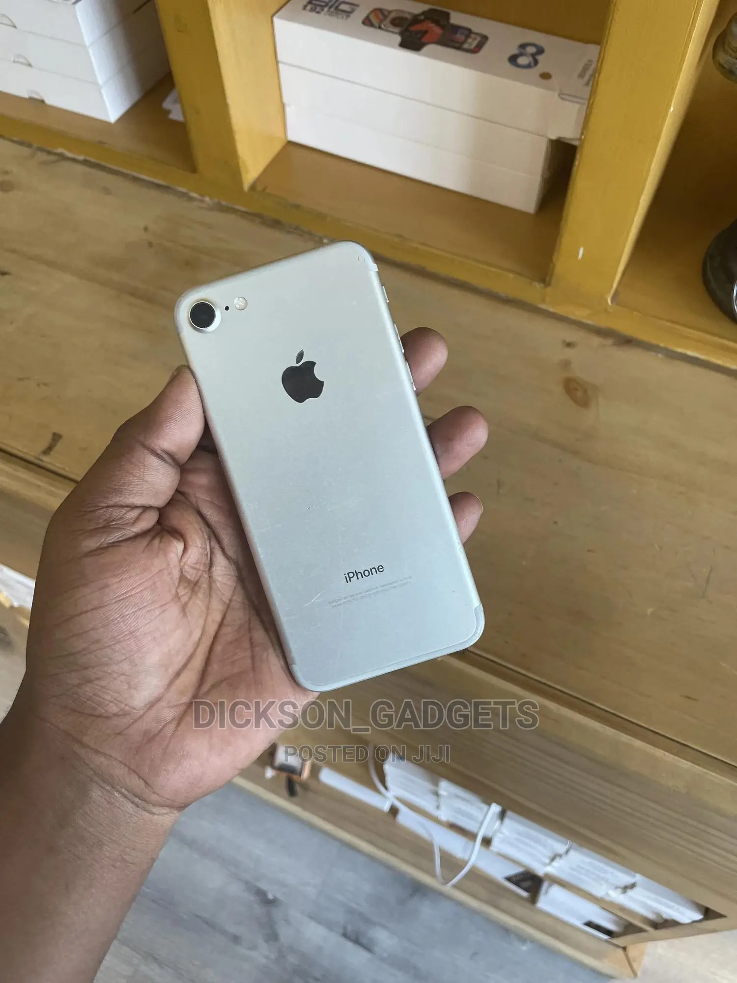 Apple iPhone 7 32 GB Silver