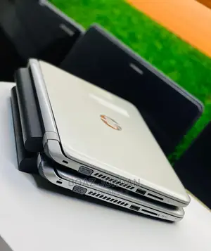 New Laptop HP 14-Dq1025cl 4GB Intel HDD 320GB