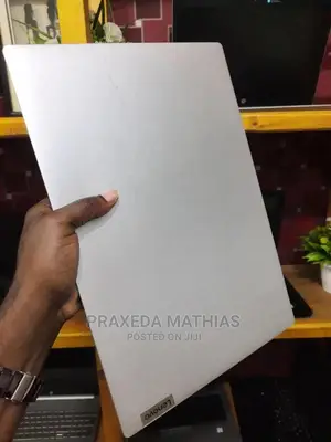 Laptop Lenovo Ideapad 3 8GB Intel Core I3 HDD 500GB