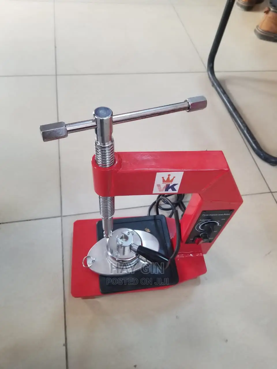 V-King Tyre Repair Machine