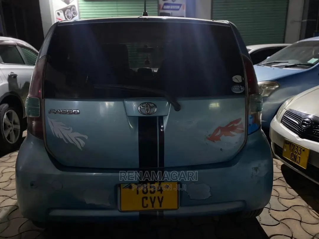 Toyota Passo 2005 Blue