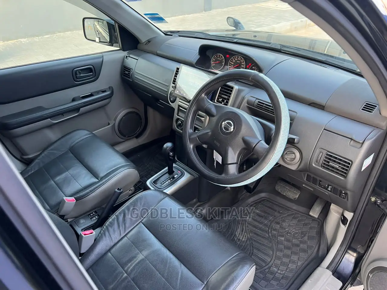Nissan X-Trail 2005 Black