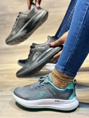 Lady's Shoes