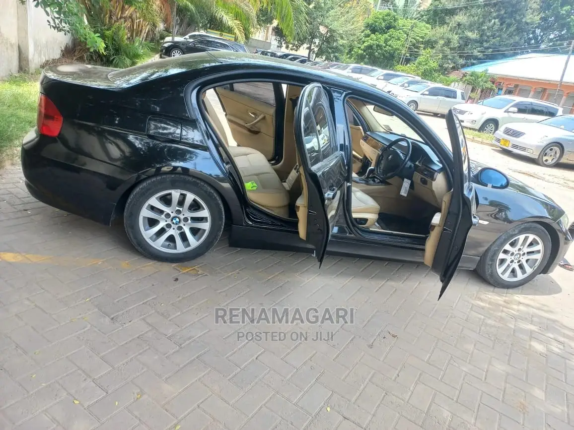BMW 320i 2003 Black