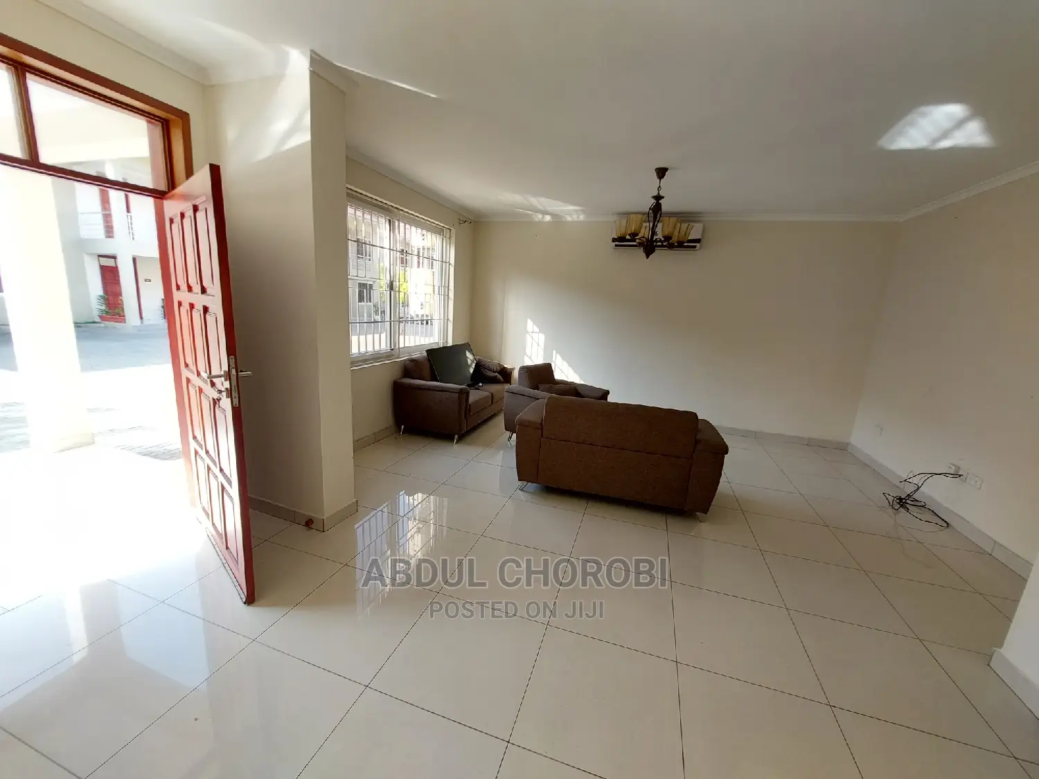 4bdrm Duplex in Masaki for rent