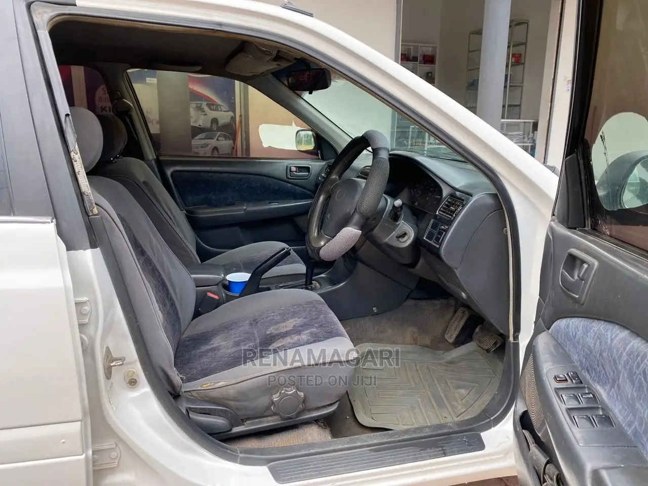 Toyota Carina 2001 White