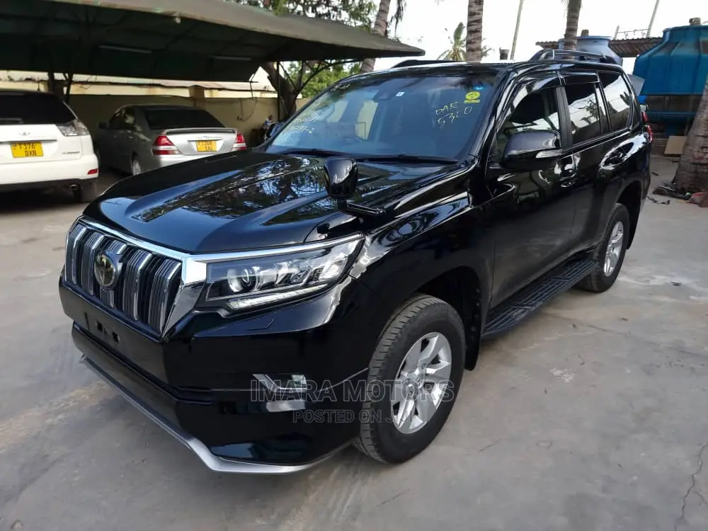 Toyota Land Cruiser Prado 2019 Black
