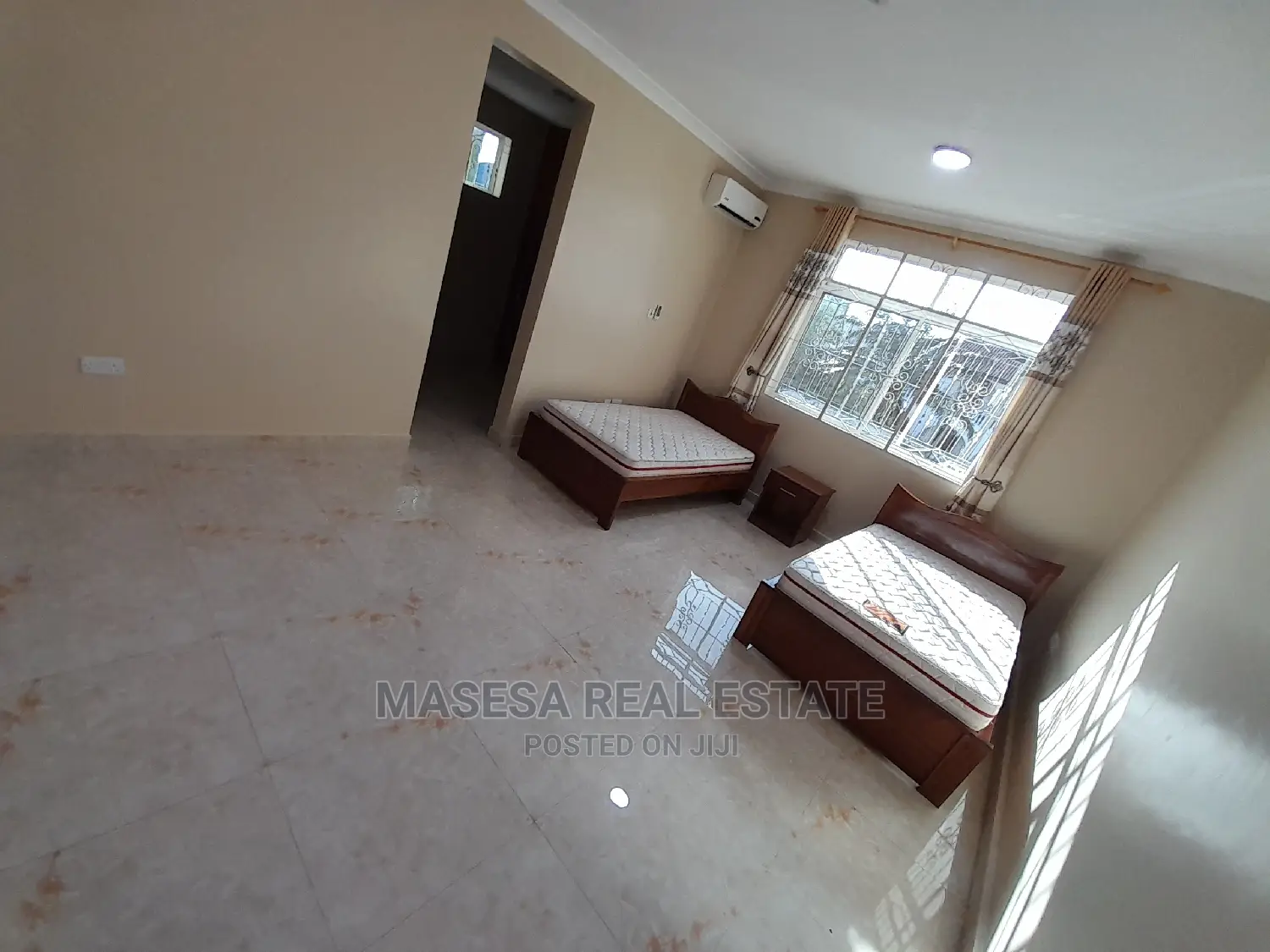 5bdrm House in Msasani for Rent