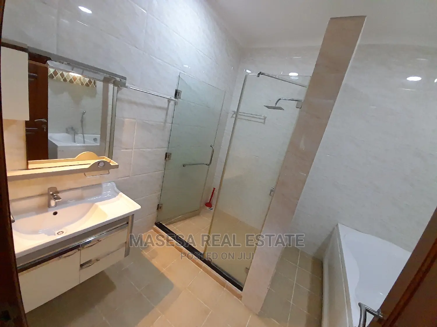 5bdrm House in Msasani for Rent