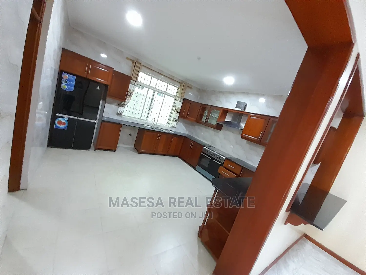 5bdrm House in Msasani for Rent