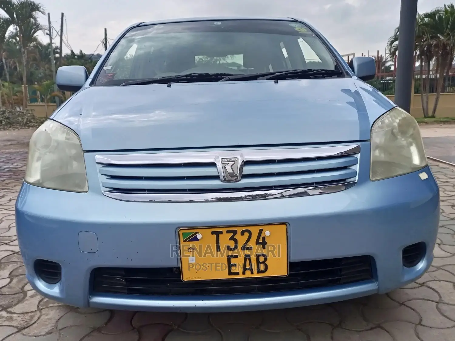 Toyota Raum 2010 Blue
