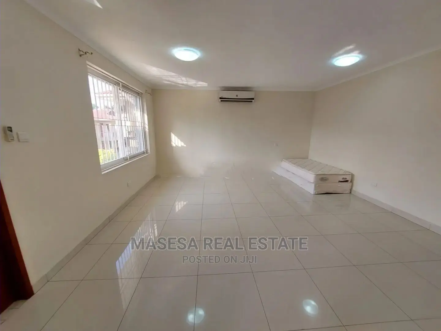 3bdrm Villa in Masaki for Rent