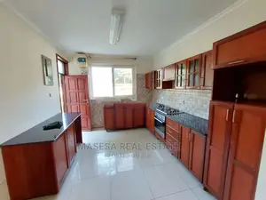 3bdrm Villa in Masaki for Rent