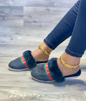 Lady's Shoes All Brand