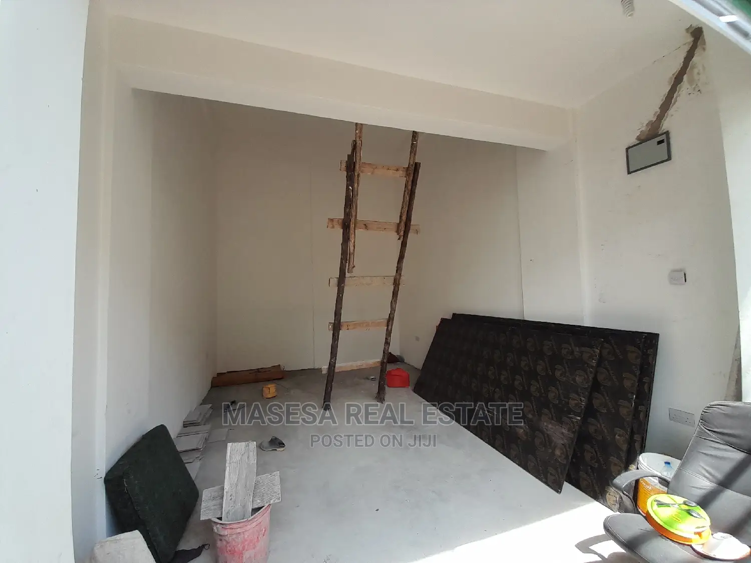 Shops and Godown for Rent in Kariakoo