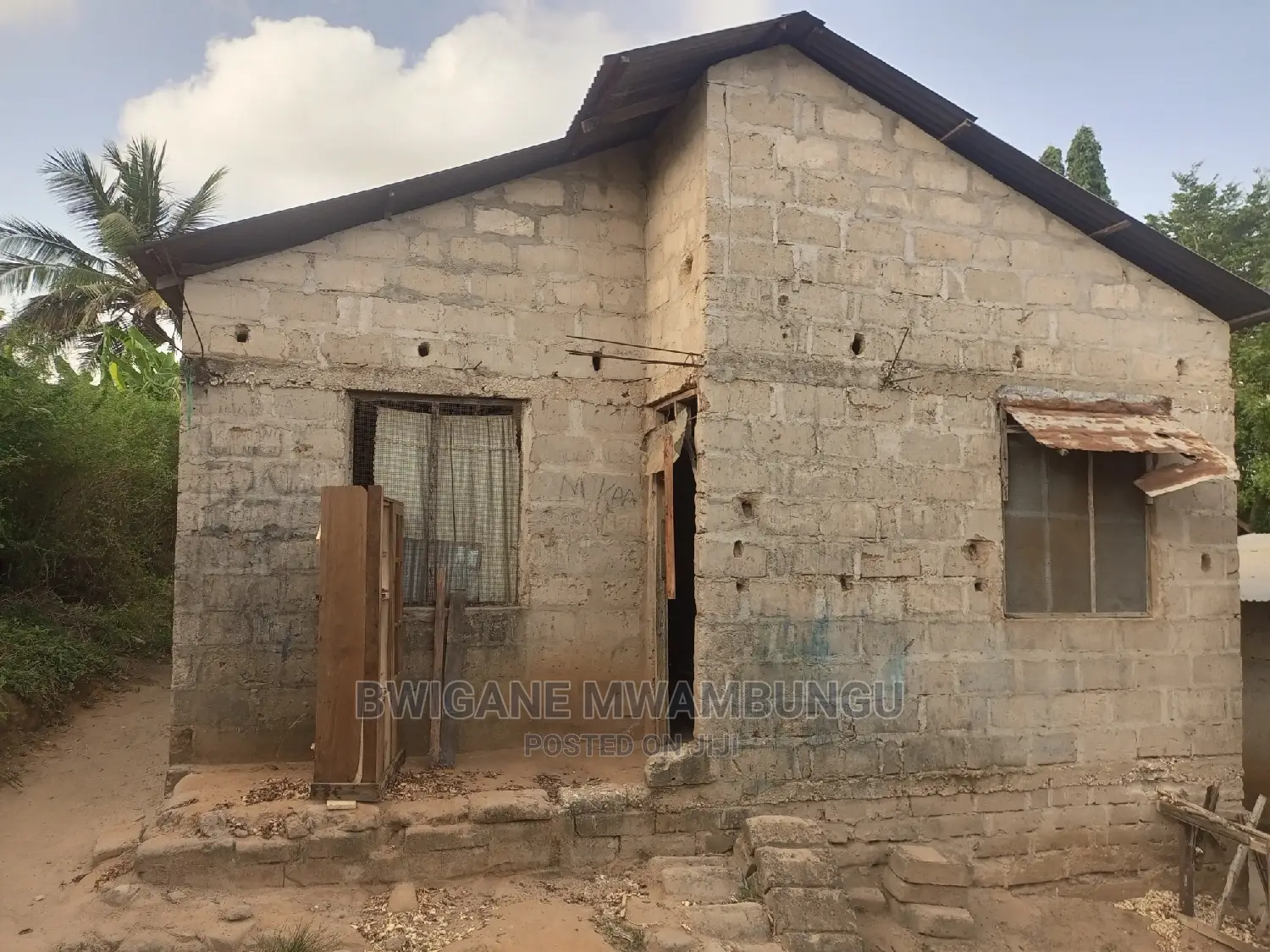 3bdrm Apartment in Maji Matitu Mbagala for Sale