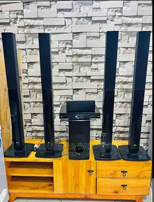 LG Homethieter Watts 1200