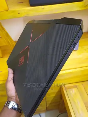 Laptop HP Omen 15 16GB Intel Core I7 HDD+SSD 1T