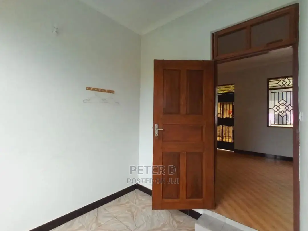 1bdrm Apartment in Kimara for Rent