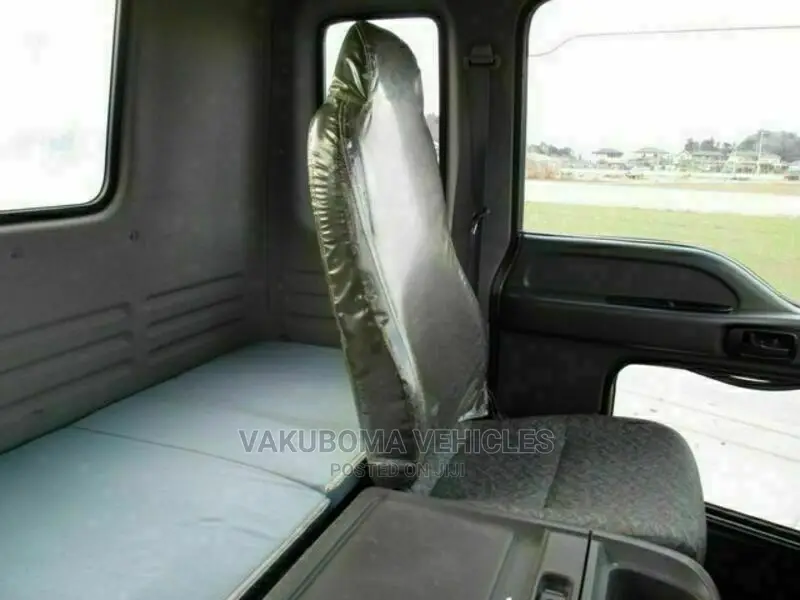 Isuzu Forward Concrete
