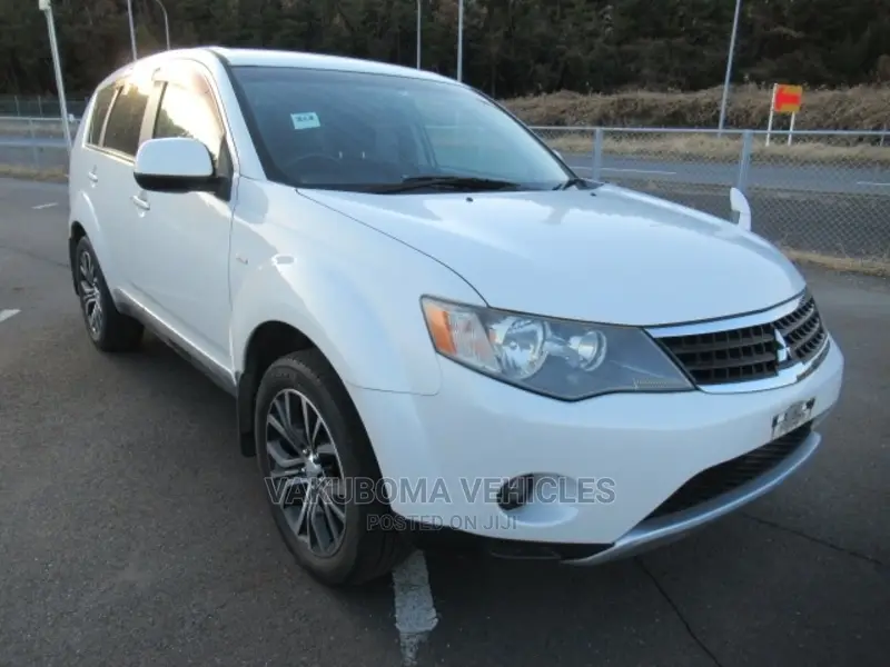 Mitsubishi Outlander 2006 White