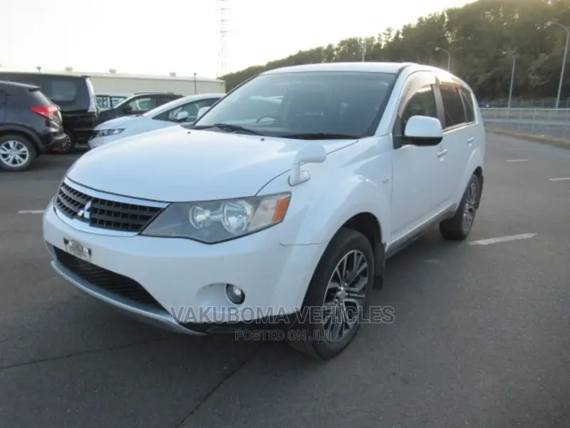 Mitsubishi Outlander 2006 White