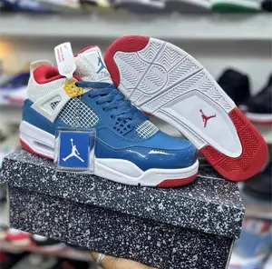 Nike Air Jordan 4