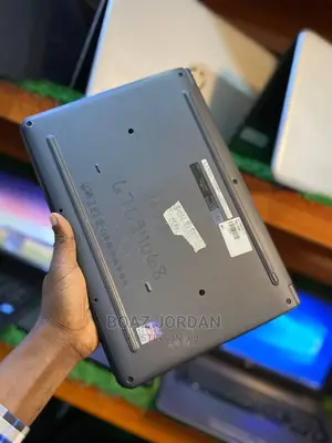 Laptop Dell Latitude 3180 4GB Intel Pentium HDD 500GB