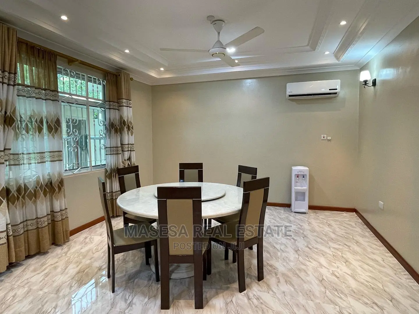 5bdrm House in Msasani for Sale