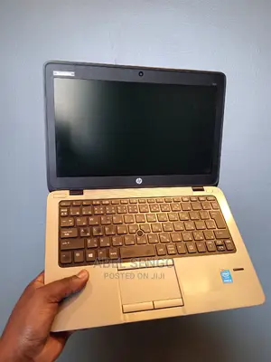 Laptop HP EliteBook 820 G3 8GB Intel Core I5 HDD+SSD 500GB