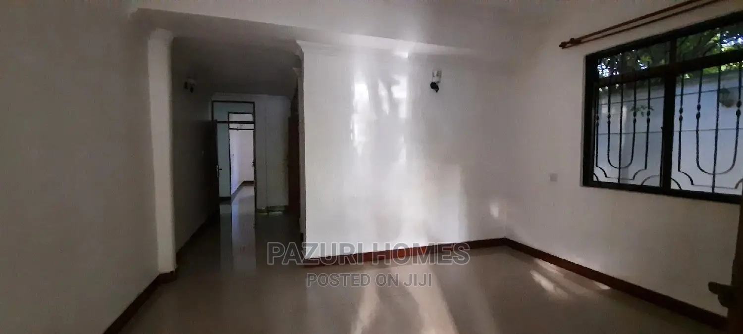 3bdrm House in Masaki for Rent