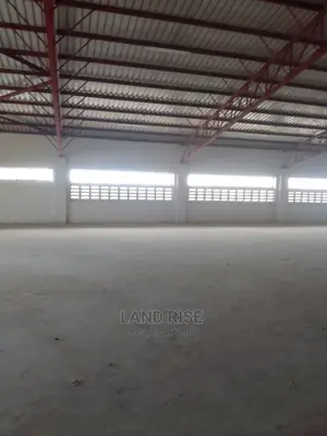 800 Sqm Warehouse
