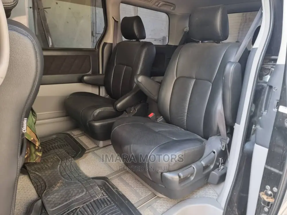 Toyota Alphard 2005 Black