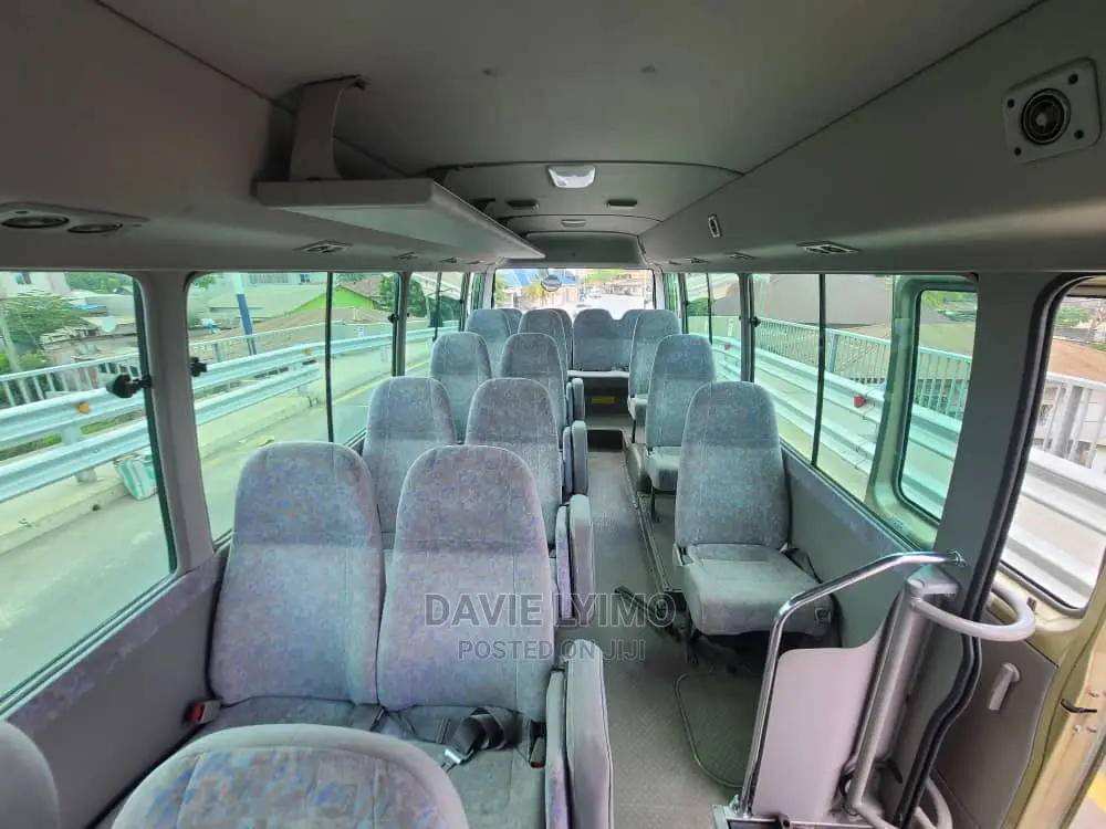 Toyota Coaster 2002 Gold