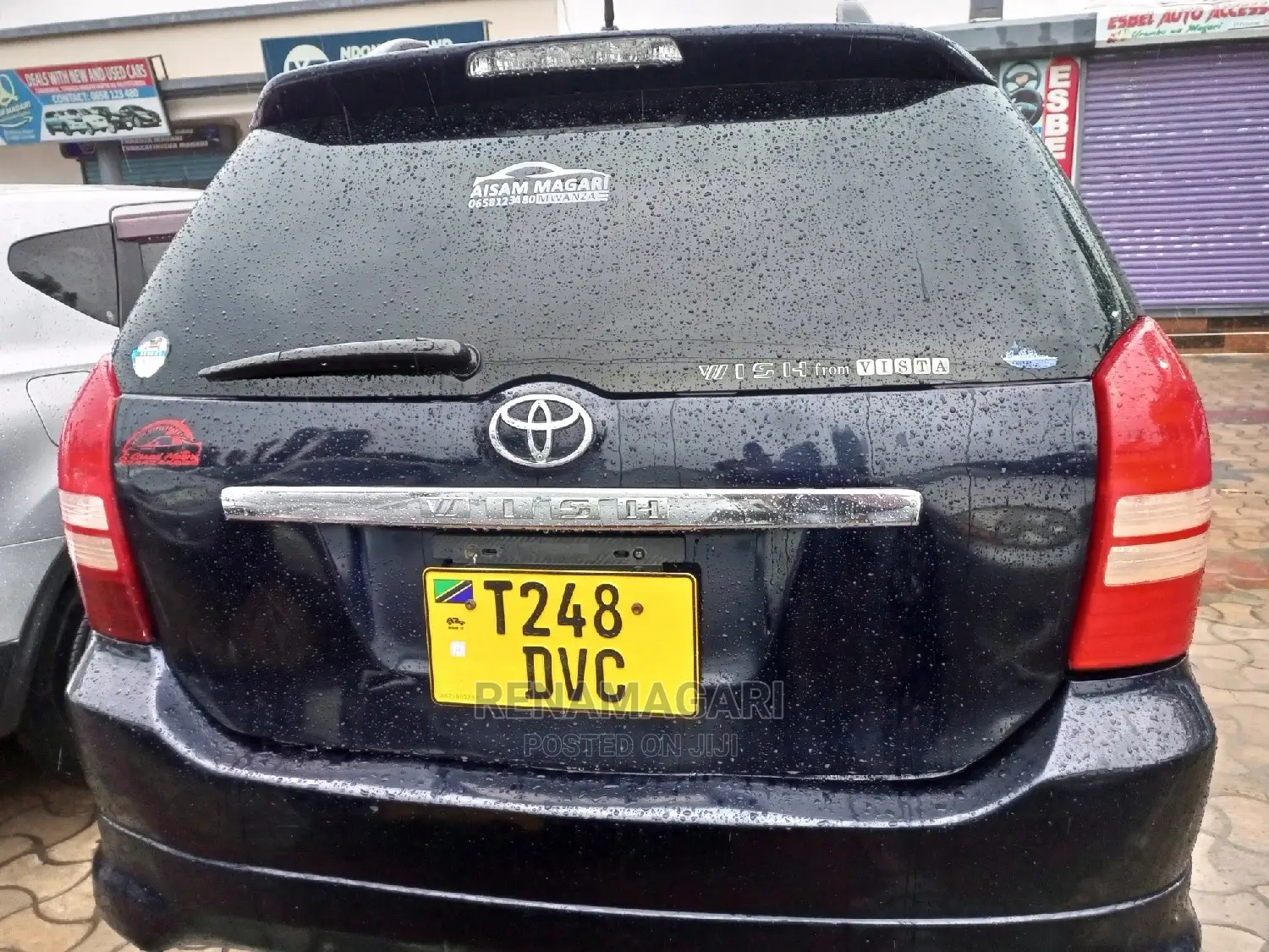 Toyota Wish 2006 Blue