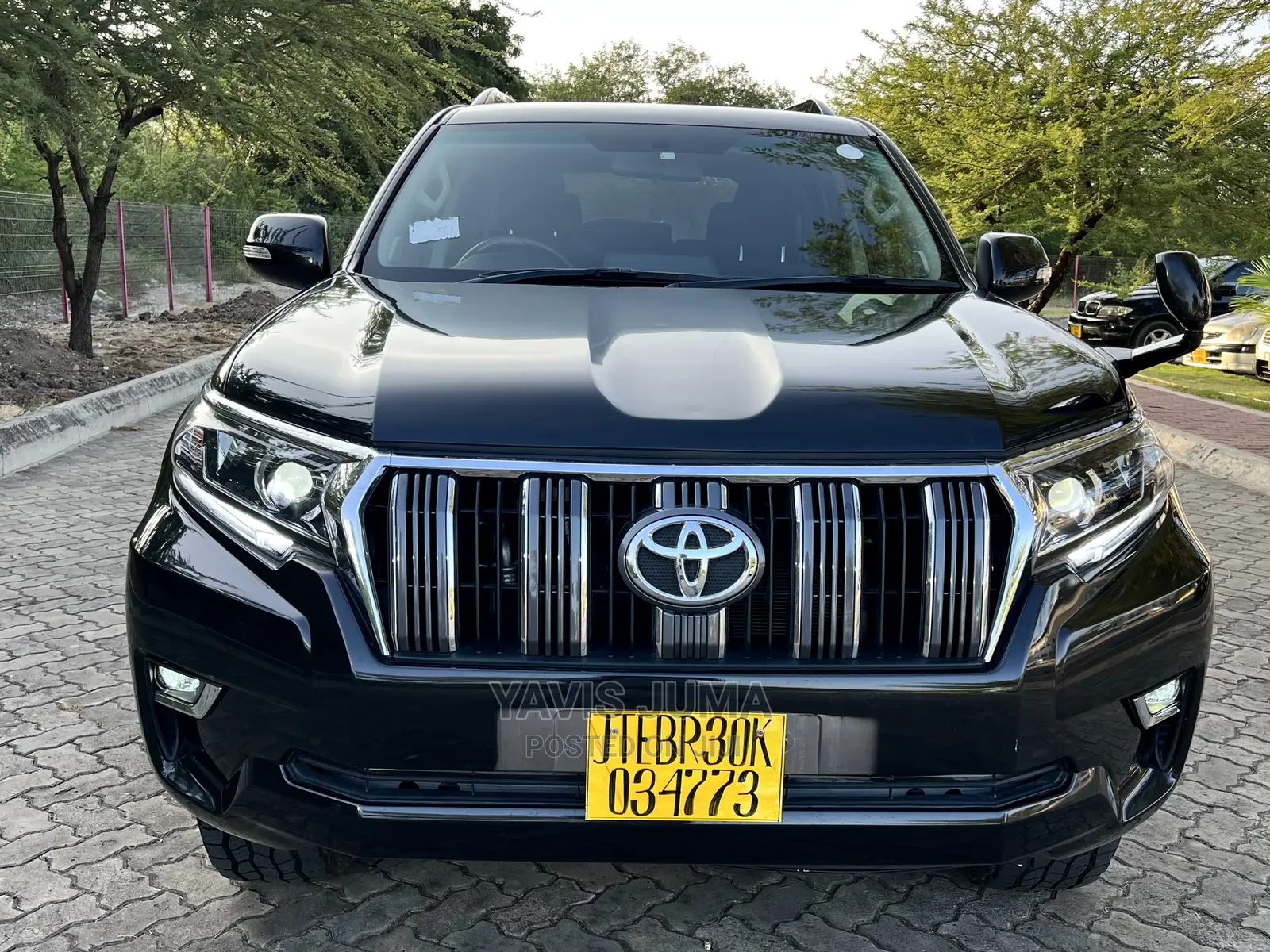 Toyota Land Cruiser Prado 2016 Black