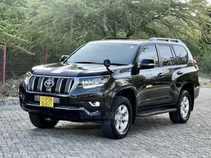 Toyota Land Cruiser Prado 2016 Black