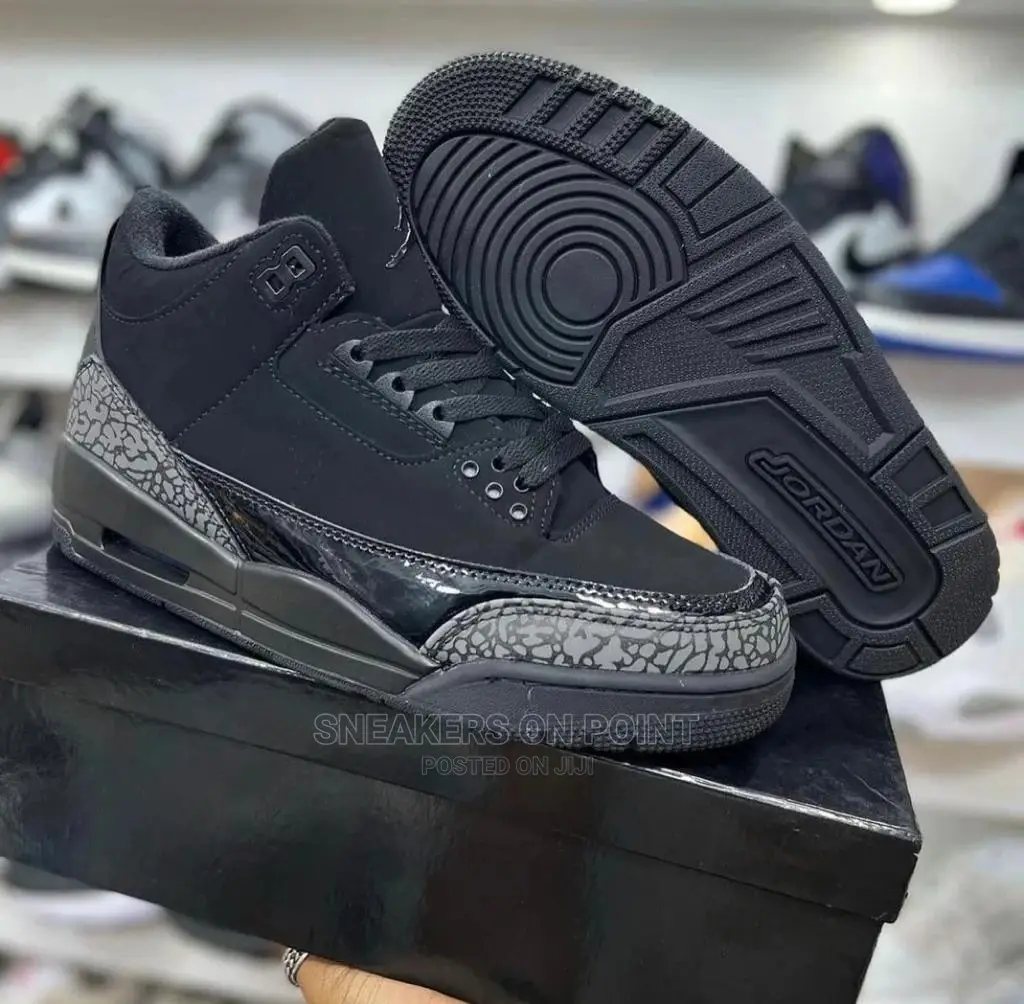 *Jordan 03*
*Size 40,41,42,43,44,45*