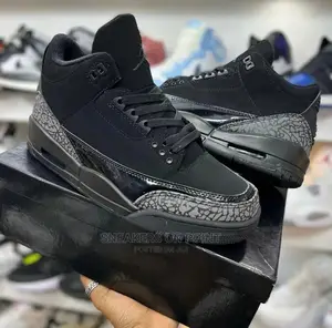 *Jordan 03*
*Size 40,41,42,43,44,45*