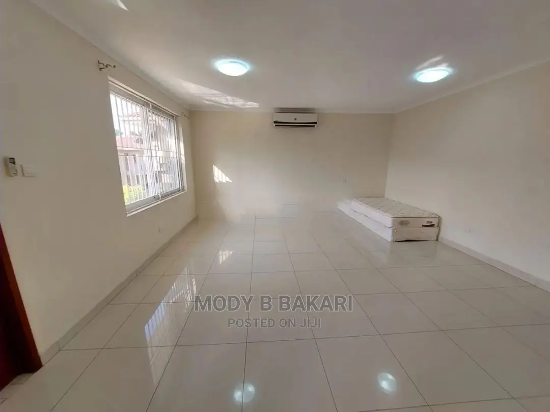 4bdrm Villa in Kinondoni for Rent