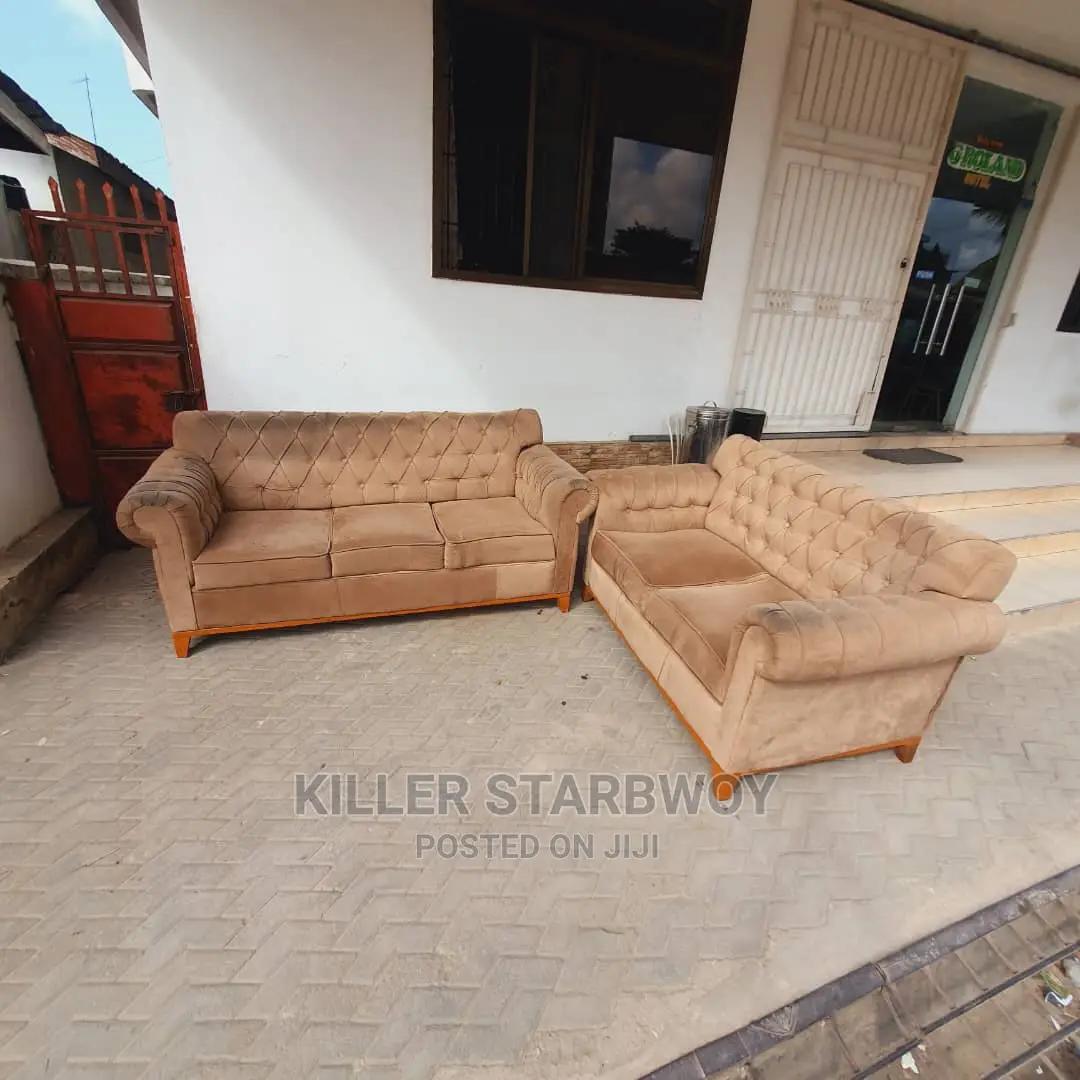 Sofa Mbichi Sana