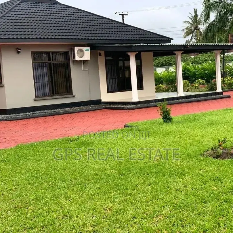 4bdrm House in Mbezi Beach Rainbow, Kinondoni for Sale