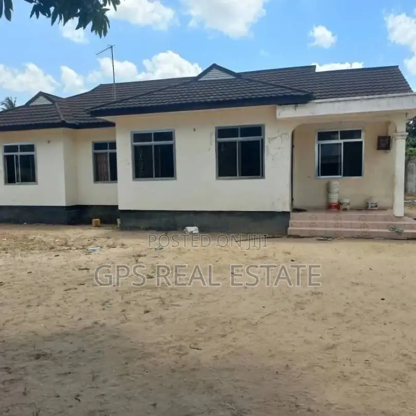 4bdrm House in Tabata Kinyerezi, Kinondoni for Sale