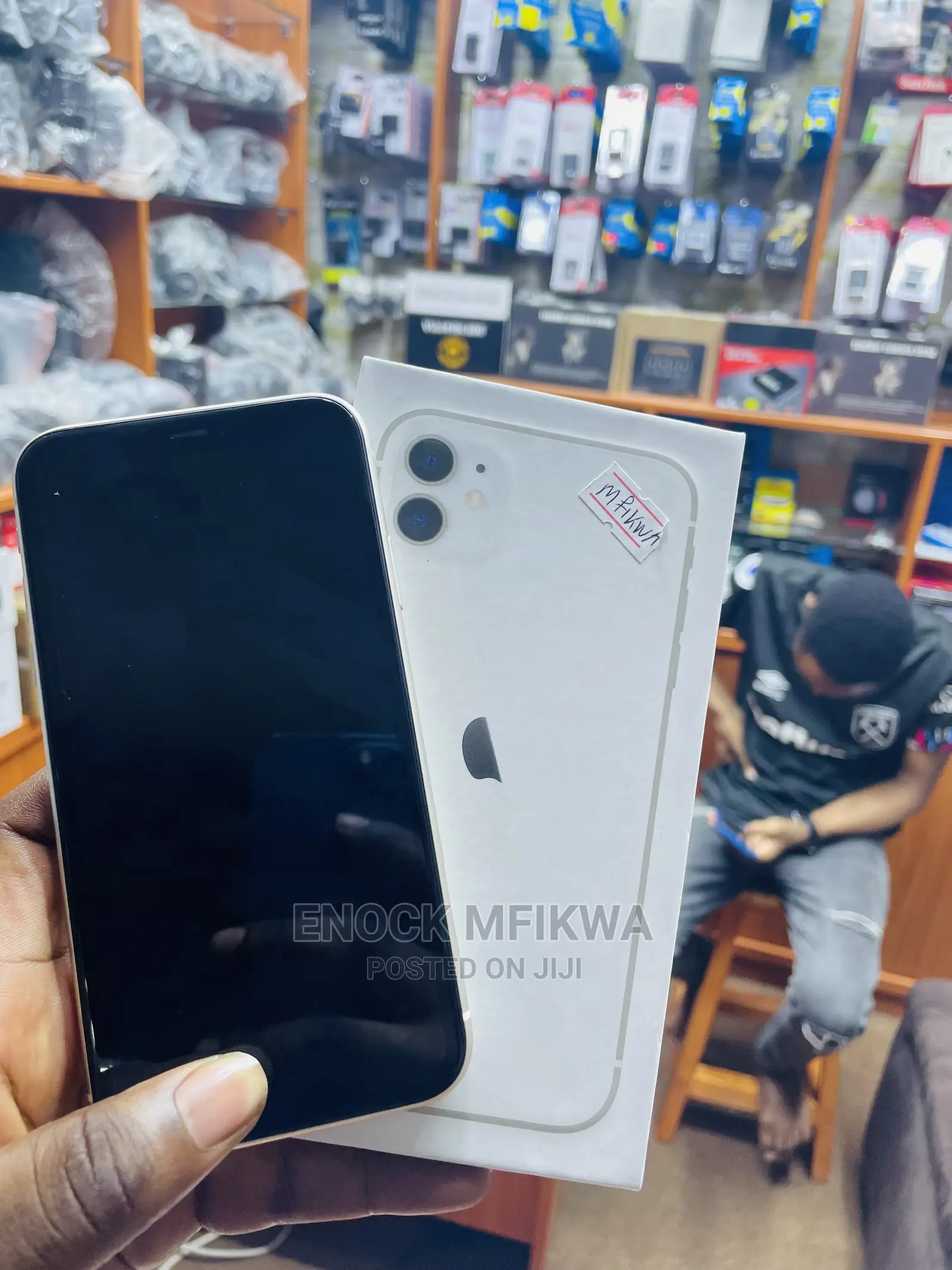 Apple iPhone 11 64 GB White